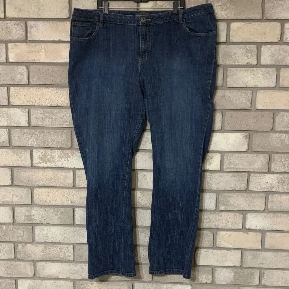 3for$20 bootcut jeans Venezia jeans size 7 tall
